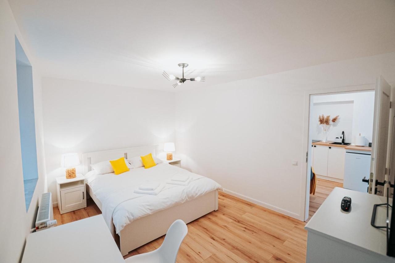 Appartamento Authentic Old Town Retreat Sibiu Esterno foto